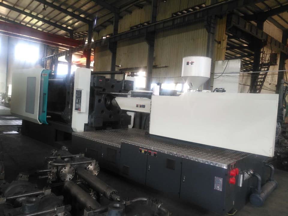 chair plastic making machine Plastic Injection Molding Machine white plastic chair plastic chair stackable