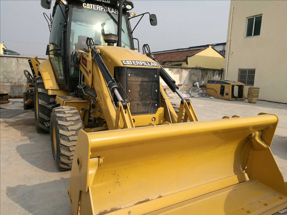 Top-Performing Used Caterpillar 416 420 4X4 Backhoe Loader for Farm and Construction