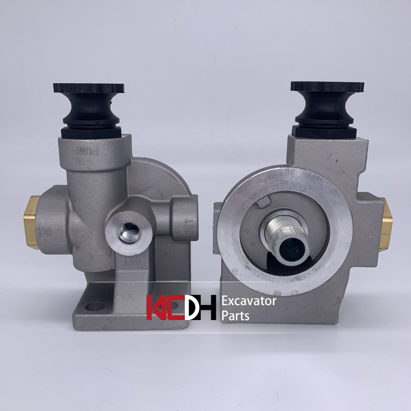 Kobelco SK200-8 excavator parts P502463 fuel filter manual oil pump aluminum base, suitable for air filter assembly