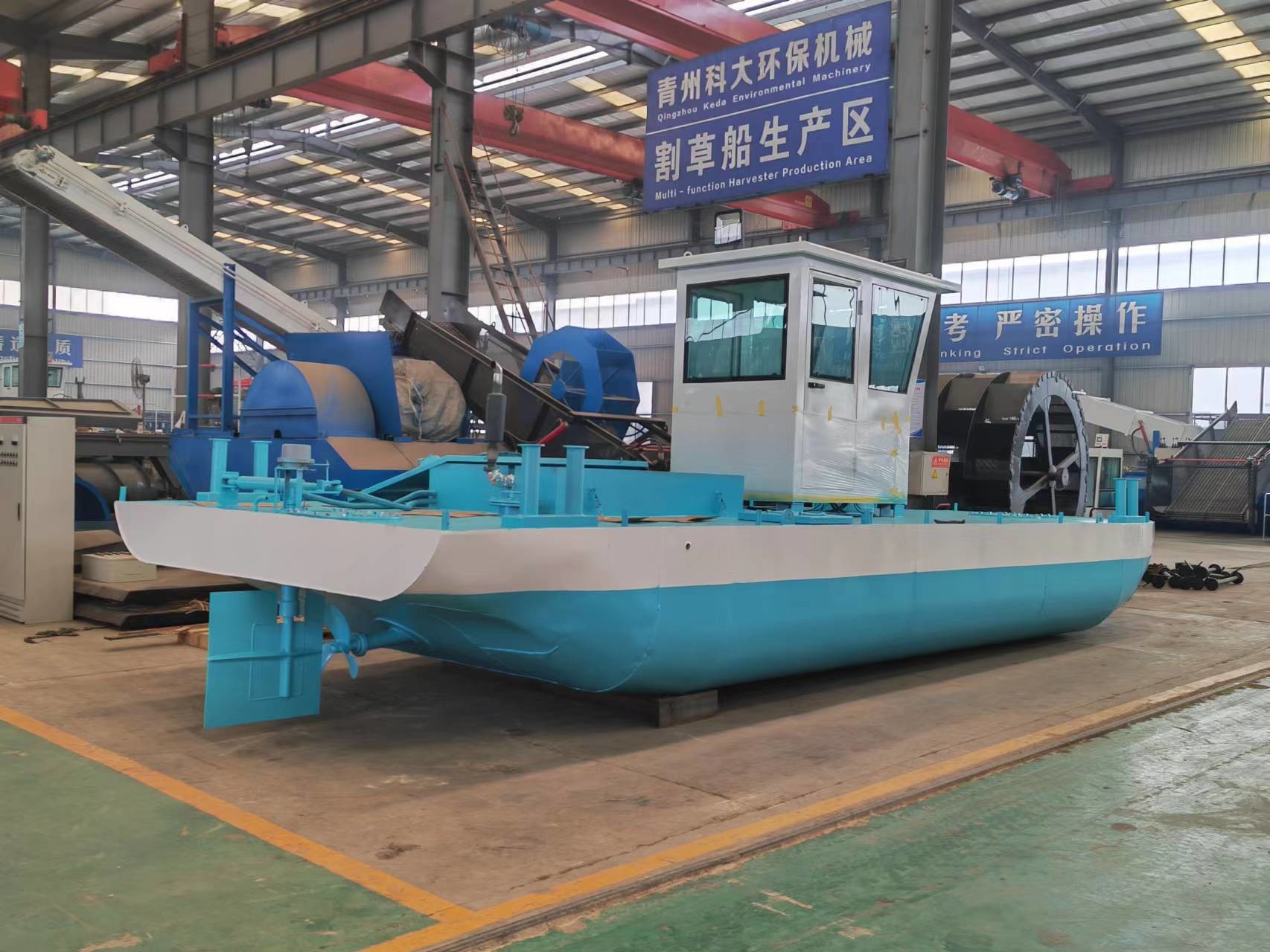 Flat Deck Barge Boat 30km/H Speed For Cargo Transportation 3-4ton