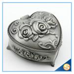 Simple Wholesale Custom Vintage Jewelry Box in Metal