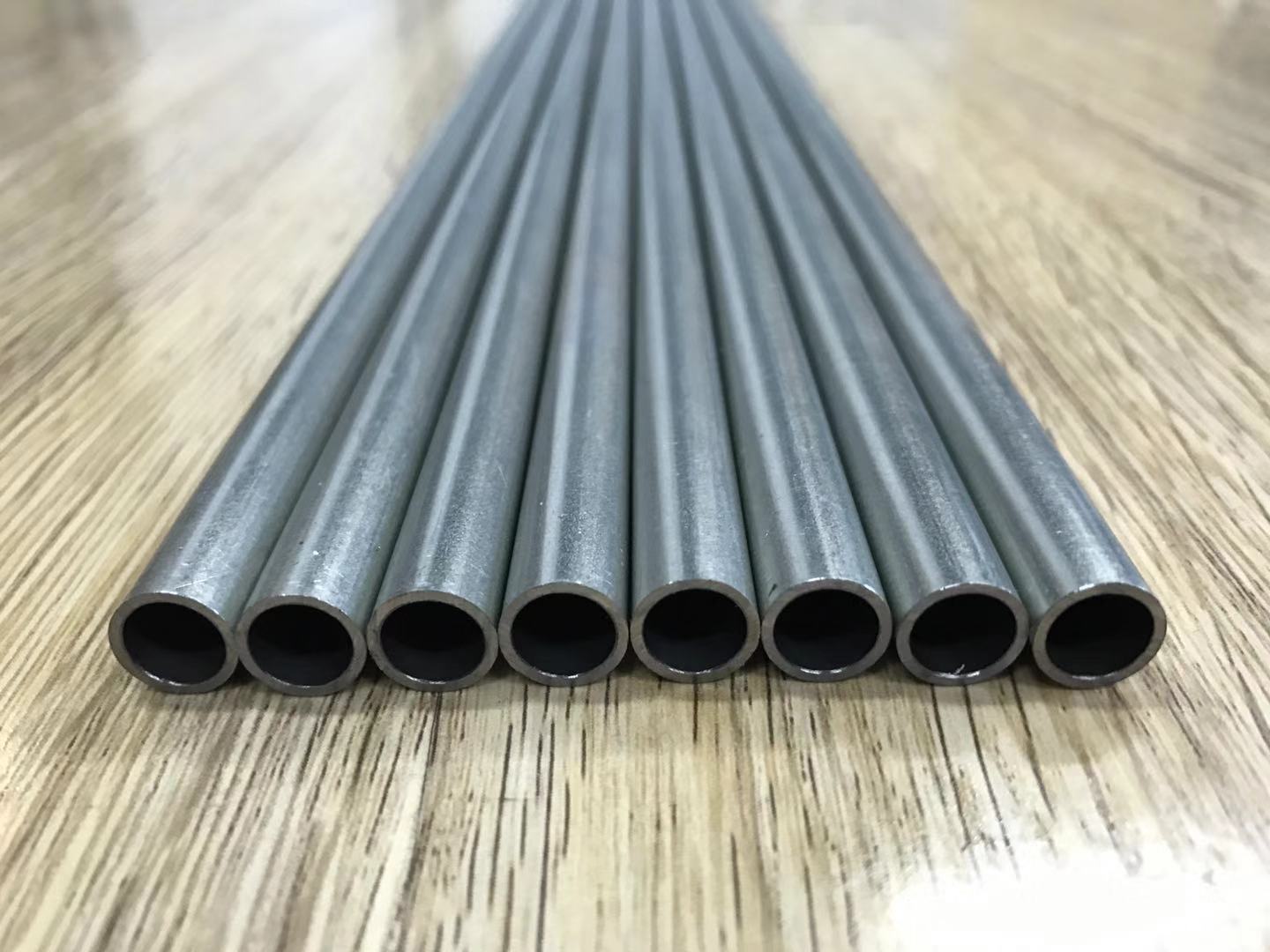 Galvanized Precision Seamless Steel Pipe Tube