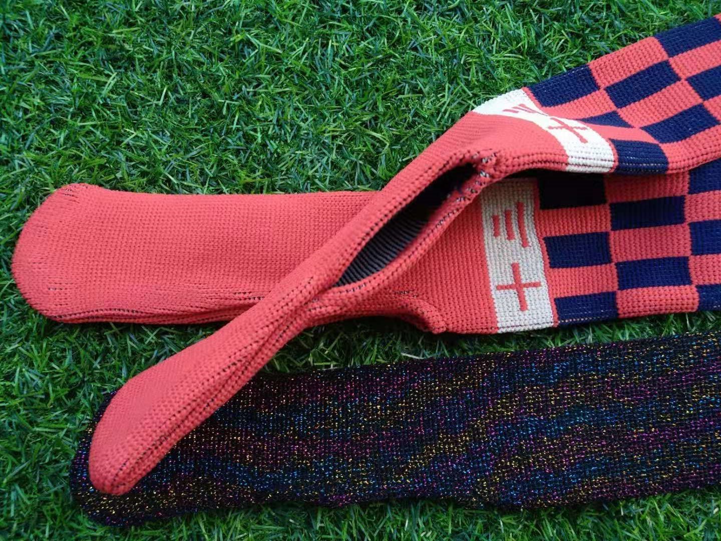 golf iron head cover , iron headcover , golf head cover , golf cover , shaft cover , golf shaft, golf club , golf grip