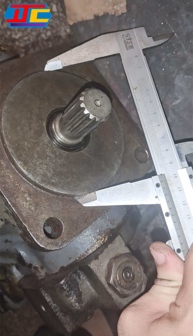 A10V43 Hitachi Ex60 Hydraulic Pump 15T For Hitachi Excavator
