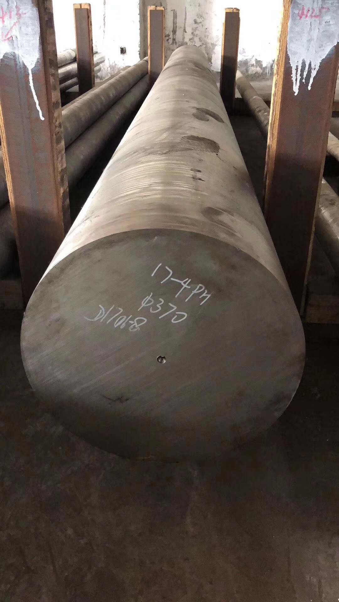 Stainless Steel Long Products Round Bars 17-4PH ( AISI 630 DIN 1.4542 )