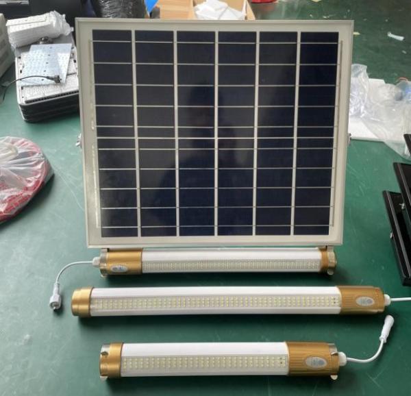 Tube Solar Fluorescent Light Fixtures 200w Dimmable Tennis Court 350x350mm 6V