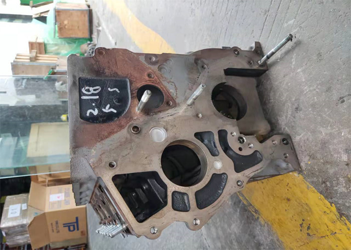 2nd Hand 4le2 ISUZU Engine Block Diesel For Excavator Sk75-8 Water Cooling 8980894851
