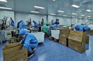 Wholesale Skin Frienldy Disposable Safety Mask Environmental Friendly Direct Contact from china suppliers