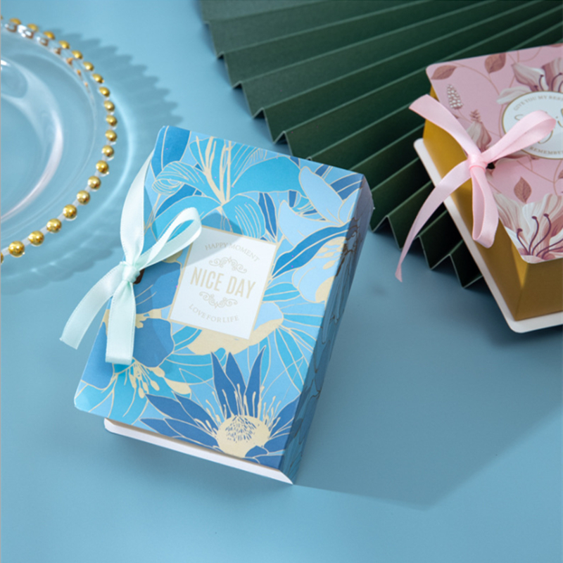 Surface Finish Matt Laminated Chocolate Gift Box Customized Sizes Ferrolite Packaging