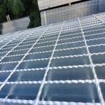 1.5mm Thickness Serrated Steel Grating 303/40/100 Anti Corrosion