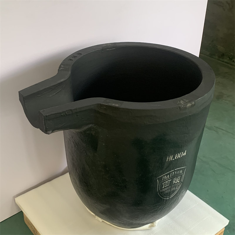 Silicon Carbide Graphite Crucible With Pouring Nozzle For Metal Melting