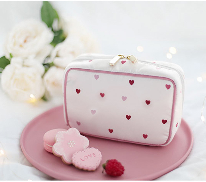 Beautiful Printed Pink Heart Satin Fabric Makeup Brush Bag With Zipper
