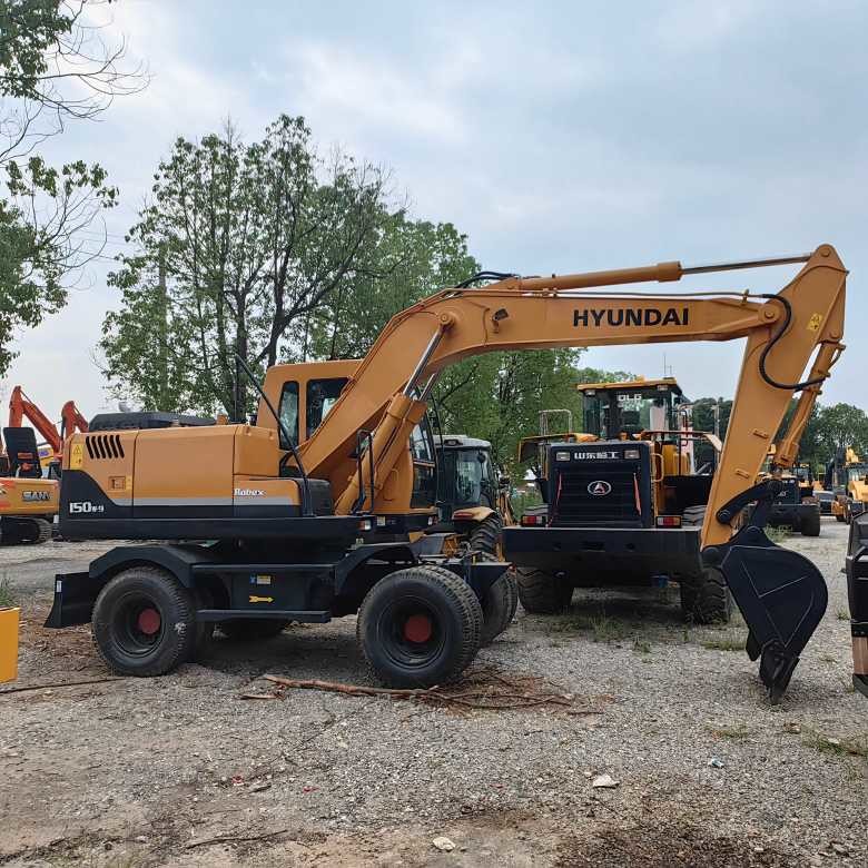 Used Hyundai 150w-9 Wheel Excavator Used Korean Excavator With Excellent Condition