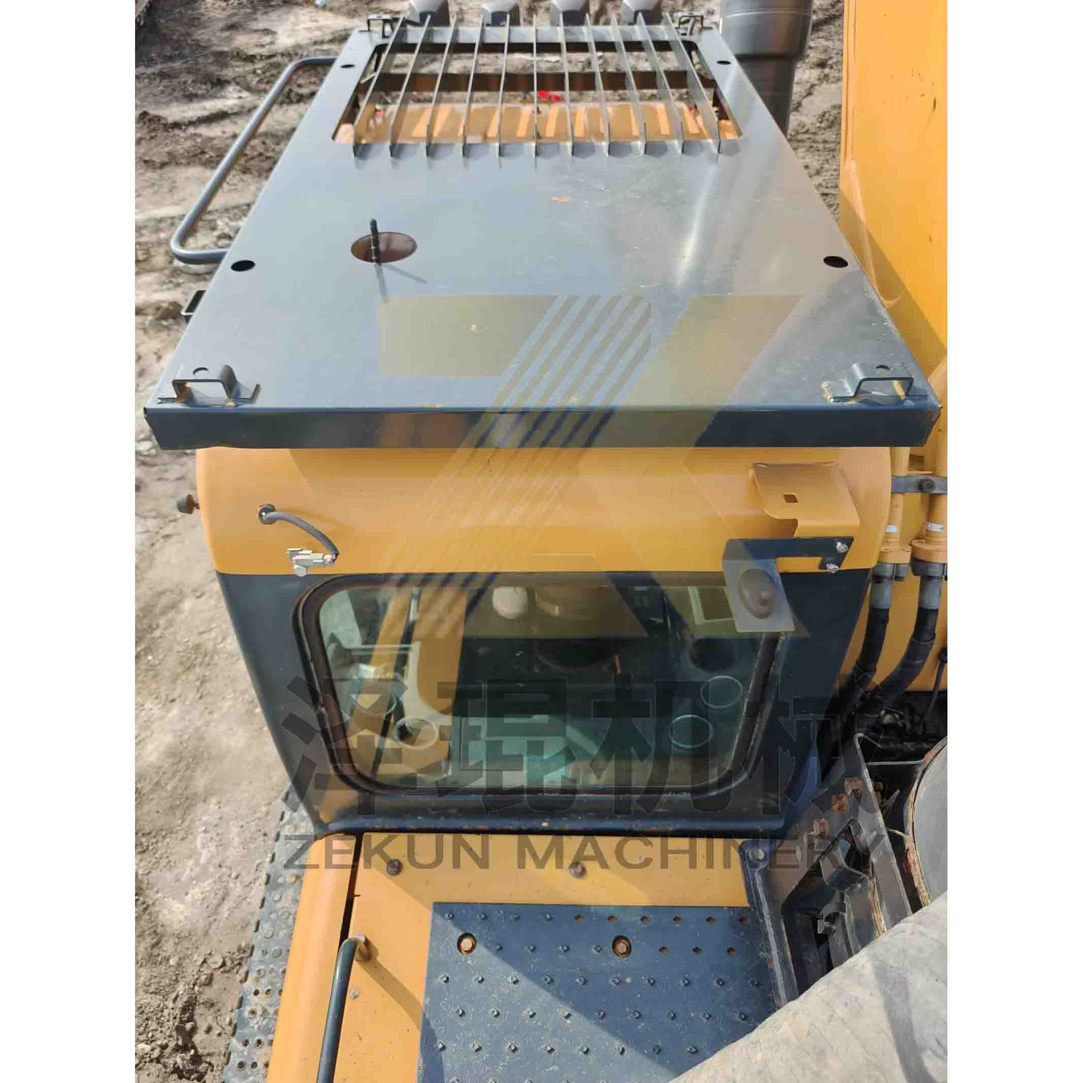 Used Hyundai 520-9VS 52Ton Excavator with Cummins Engine and Original Pump