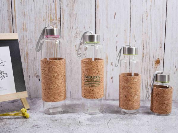 OEM Reusable Glass Water Bottle With Cork Sleeve Dampproof