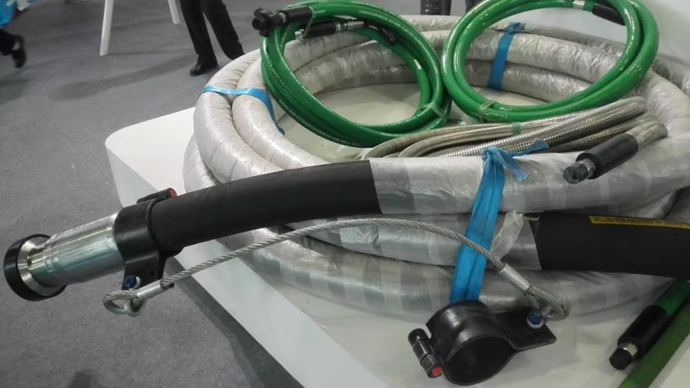 Black EPDM Rotary Drilling Hose API 7K High Strength Flexible For Water Well