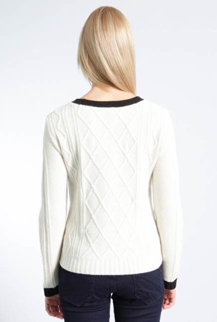 WOMEN'S 100% LABSWOOL KNITTED CABLE SWEATER