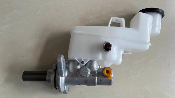 47201-06451 47201-06452 47201-06453 FITS TOYOTA 47201-06453 4720106453 CYLINDER
