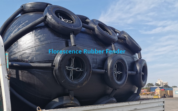 6-10 Years Lifespan Pneumatic Rubber Fender With Natural Rubber And Black Colour