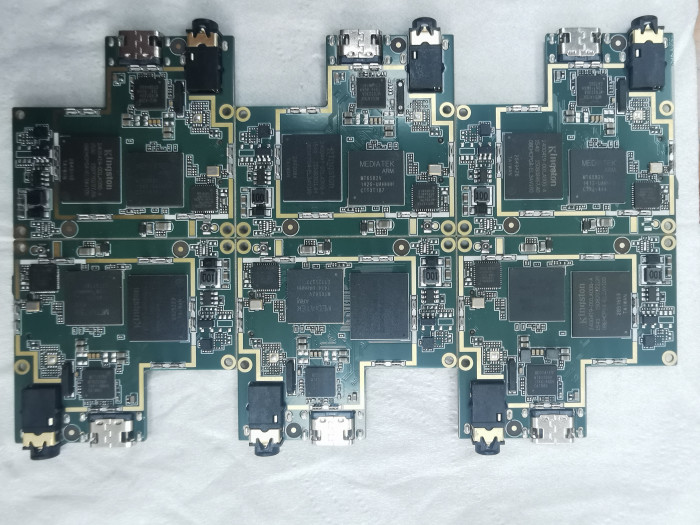 Premier 2 Layer Green Soldmask PCB Assembly Advanced Manufacturing and Strict Control
