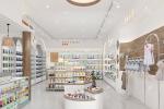 05-YMJYS Maternity And Baby Shop Display With Raw Wood Minimalist Style