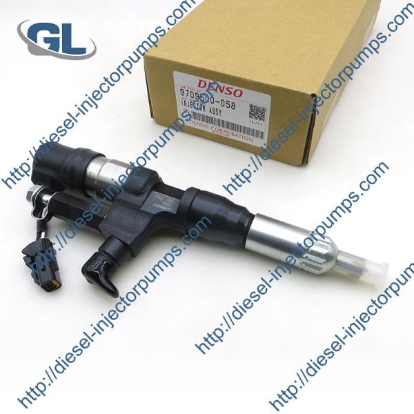 HINO S05C Common Rail Fuel Injector 095000-0580 095000-0582 095000-0583 23670