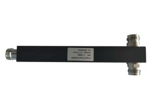 China 698-3800MHz Black Square 4.3-10 Mini Din Female 2 Way Power Divider Splitter on sale