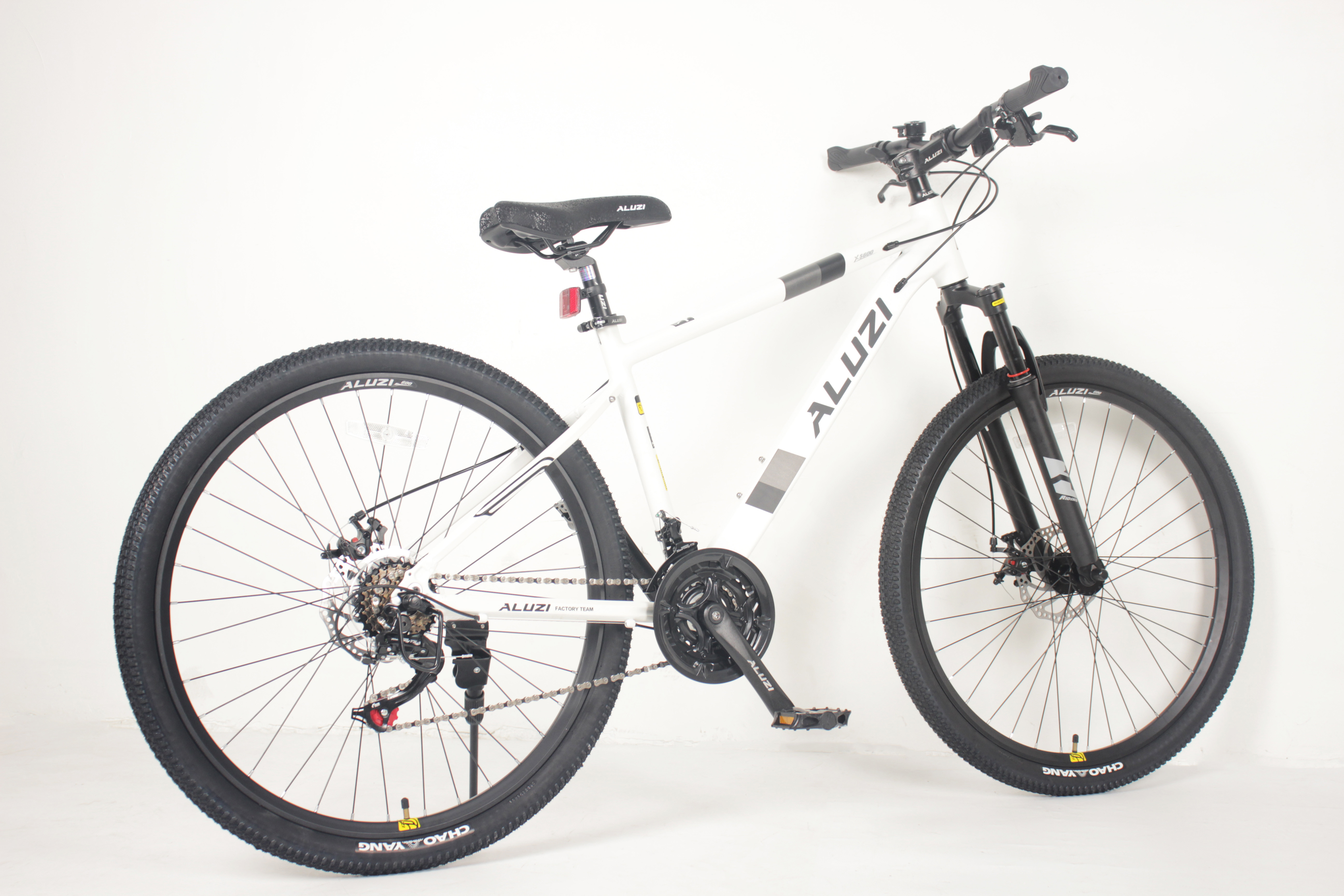 2 Wheel Shimano Tourney Front Derailleur Disc Brake Carbon Mountain Bike