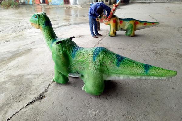 Lifelike Dinosaur Battery Car , Outdoor Coin Operated Kiddie Rides
