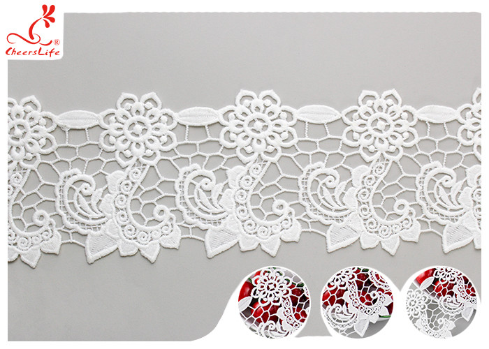 Heavy Polyester Lace Fabric For Pom Dress , 8CM Guipure Floral Lace Trim