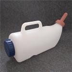 4 Liters Calf Milk Feeding Bottle for Easy Calf Nourishment