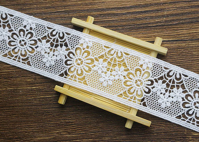 Water Soluble Poly Milk Embroidered Floral Lace Ribbon Trim Customized