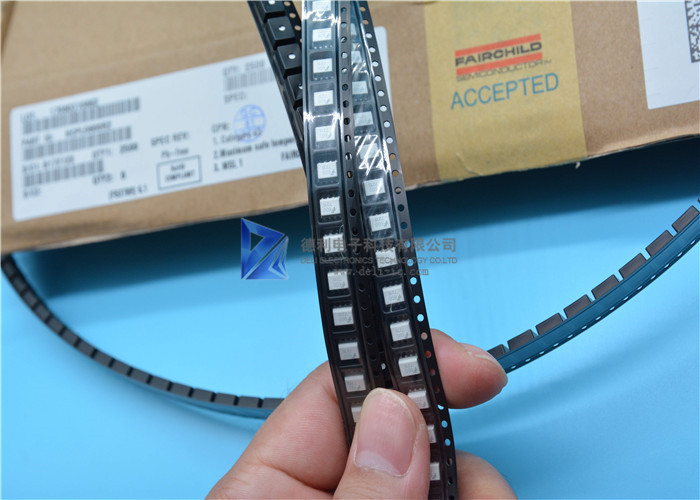 HCPL0600R2​ High Speed 10MBit/S Logic Gate Optocouplers SOP8 White