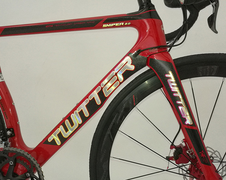 Carbon Fiber aero frame 700C Road Bike Thru Axle Disc Brake 142mm
