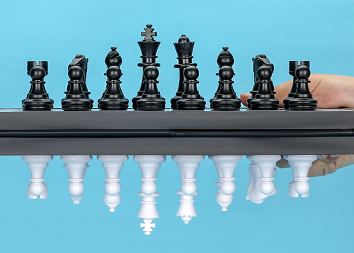 Ready To Ship Portable Folding Travel Magnetic Chess Board Game For Kids