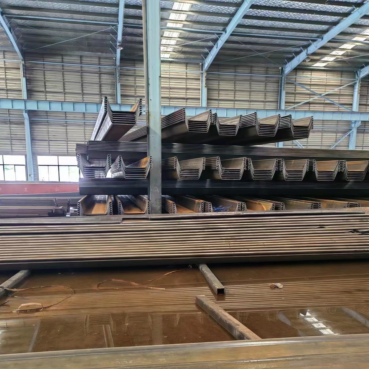 Hot Rolled Steel Sheet Pile / U Type Z Type Thickness 2.0 - 14.0mm