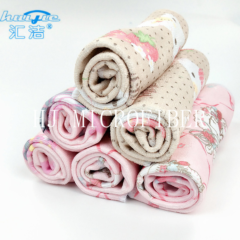 Square Shape Household Printed Microfiber Cloth Hand Cleaning Towel 300gsm OEM