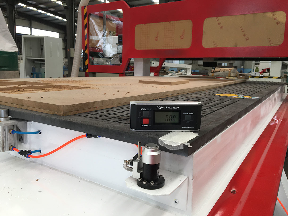 CNC Router with carousel tool changer and drill block HSD spindle syntec controller