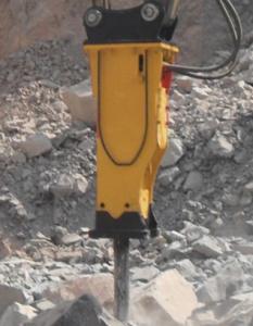 China Sb81 140mm Chisel Box Type Hydraulic Rock Breaker on sale