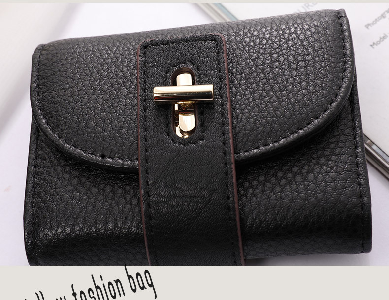 Multi-Functional and Personalized First-Layer Cowhide Pickup Bag for Women OEM/ODM