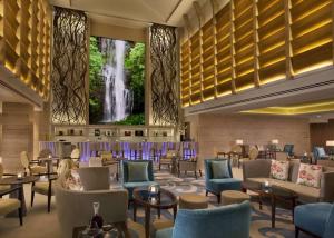 Wholesale Hotel lobby Luxury Chair &amp; Desk Chair &amp; Restaurant Dining Chair Furniture from china suppliers
