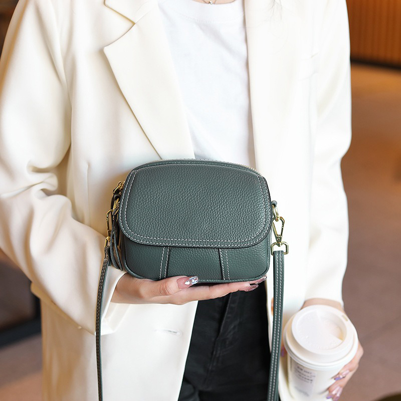 Versatile Handbag Women's Shoulder Crossbody Small Bag for Daily Life None Decoration