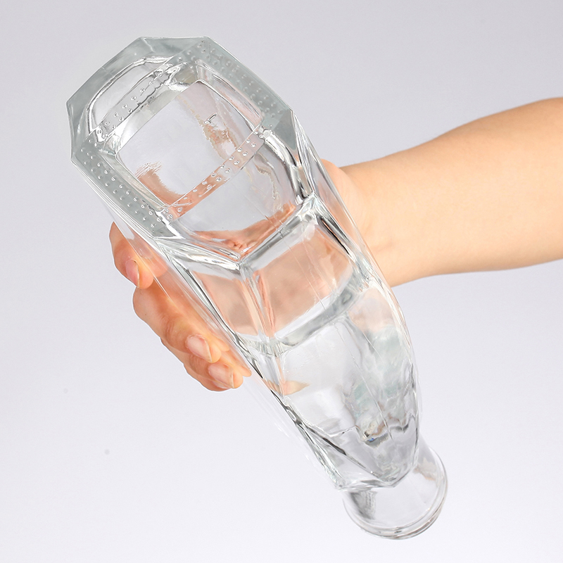 250ml 500ml 700ml 750ml Glass Liquor Bottle for Vodka Whiskey Gin Spirit Rum Tequila
