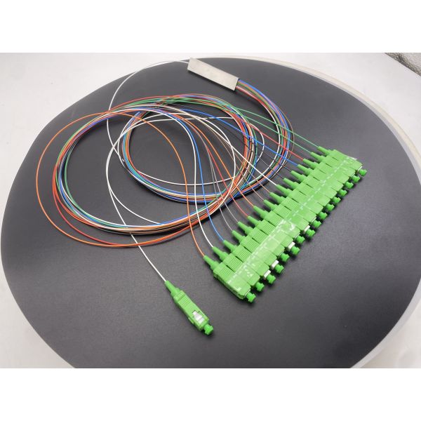 1x16 SC/APC Single Mode Fiber Optic Splitter PLC Splitter for FTTH and PON Networks