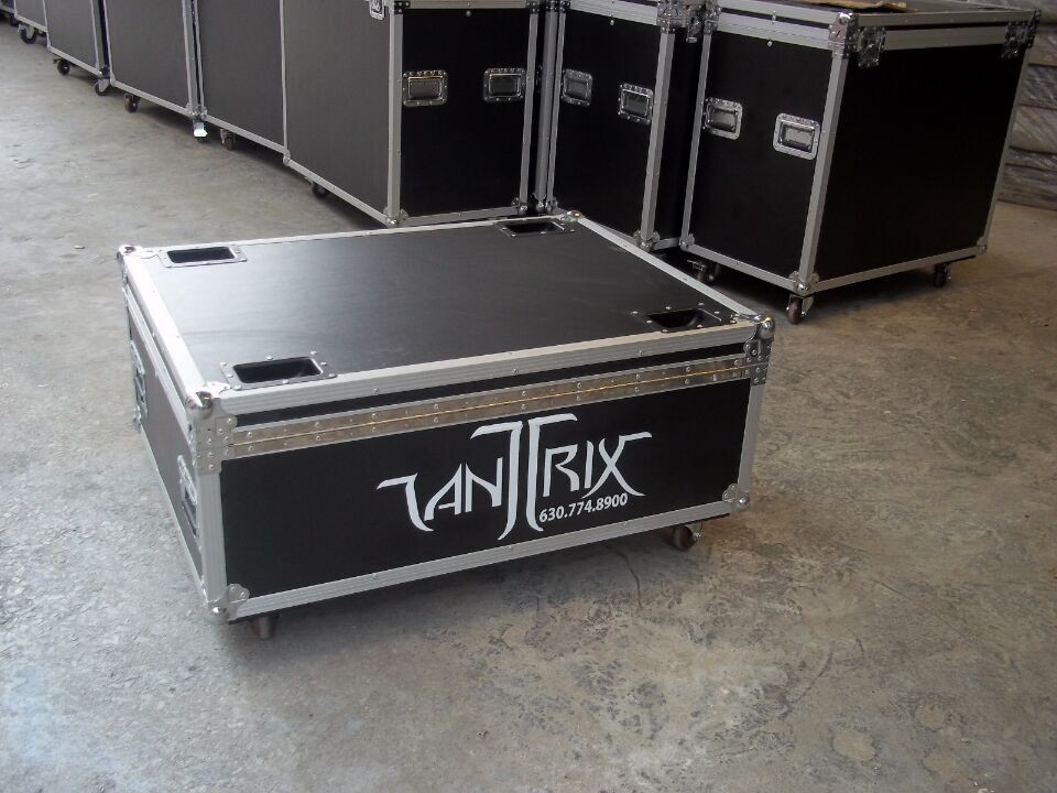 Black Color With Logo 12mm Waterproof Plywood Carrying Cases For Led Moving Ahead With Custom Logo Printing