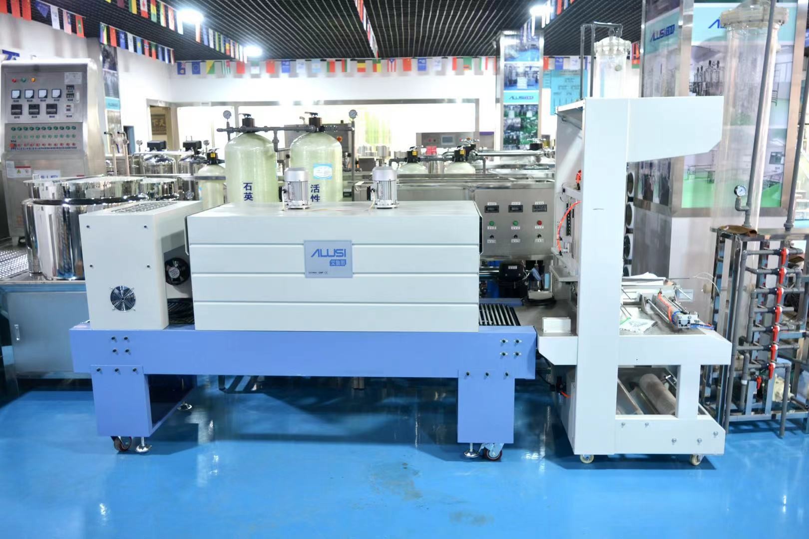 Tunnel Type Pe Film Shrink Wrapping Machine for mineral water bottle