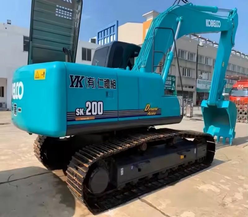 2015 year 20600kg Blue Second--Hand Kobelco Excavators Sk200 with Hino Hino J05E Engine model