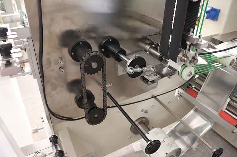 Cleaning Tissue Wet Wipes Packing Machine Filling 220V Automatic