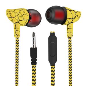 Wholesale All color Fashion Wired Earbud Ear Earphone For Iphone Mobile Phone In-ear Headphone With Mic from china suppliers