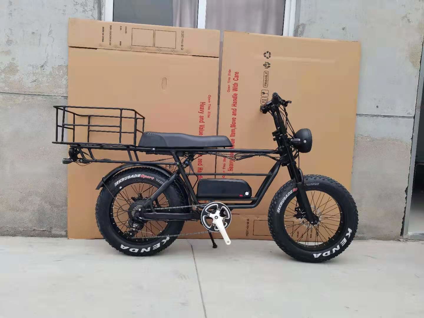 Long Distance High Power Ebikes 60v 1000w 20" Cargo 9.6Ah 40kmh Fat Cysum